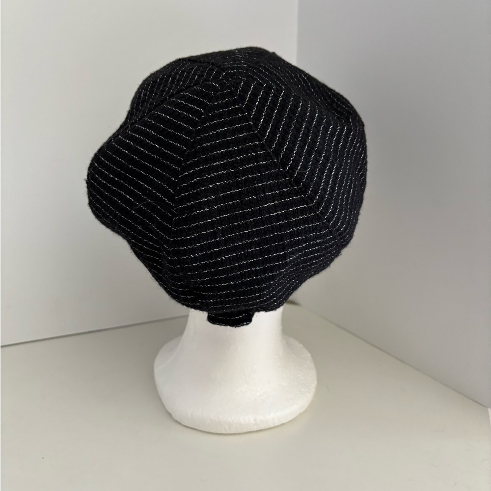 NWOT August Black & Silver Striped Cadet Cap - Picture 4 of 5